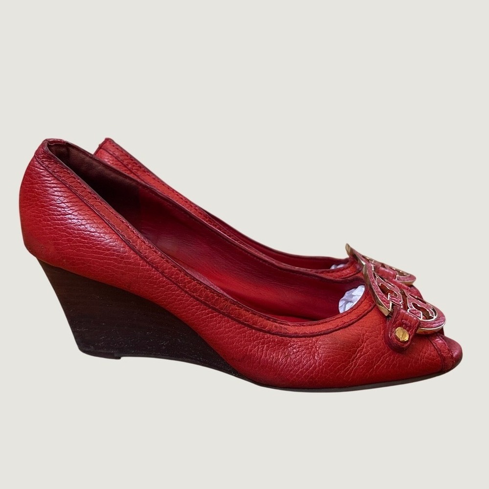 Tory Burch Wedge Women Red Leather Peep Toe Logo Medallion SIZE 8